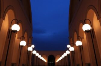 Арочные торшеры: как выбрать, вписать в интерьер и не прогадать с светом